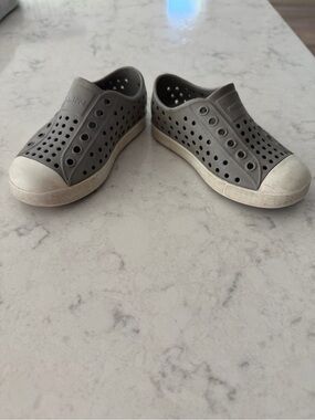 Native Shoes Kids Grey Water Shoes